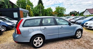 Volvo V50 1.8 125KM 2009 Volvo V50 BENZYNA KLIMATYZACJA atrakcyjny wyglad SUPER okazja polecamy, zdjęcie 9