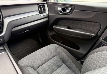 Volvo XC60 II 2021 Volvo XC 60 Kamera Cofania Polift Diesel felgi R21, zdjęcie 30
