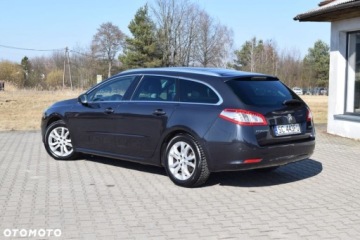 Peugeot 508 I SW Facelifting 1.6 e-THP 165KM 2015 Peugeot 508 1.6 THP 165KM Lift Allure LED Panorama Navi Kamera Czujniki Hak, zdjęcie 3
