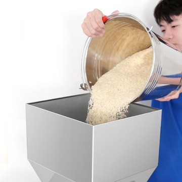 Машины для фасовки порошков по 1-50 г.