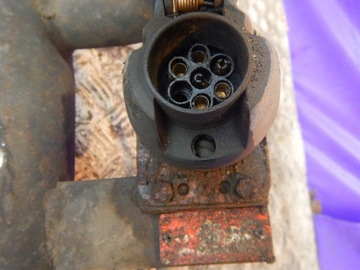 VW PASSAT B4 93-96 KOMBI ZAŘÍZENÍ(HÁK) TÁŽNÝ DO PŘÍVĚS