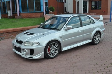 Mitsubishi Lancer Evolution IV 2.0 Turbo 280KM 1998 Mitsubishi Lancer Evolution 2.0 benzyna 280KM 4X4 1998r, zdjęcie 3