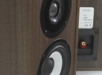 ДИНАМИКИ PYLON AUDIO PEARL SAT ИЗ ОРЕХА