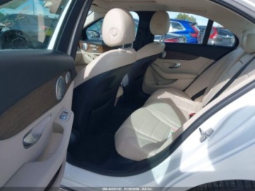 Mercedes Klasa C W205 2020 Mercedes-Benz Klasa C 300 2020 2.0 Benzyna 255KM, zdjęcie 12