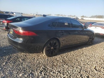 Jaguar XF II 2021 Jaguar XF 2021 Jaguar XF R-Dynamic SE 2.0 Benzyna 296KM, zdjęcie 3