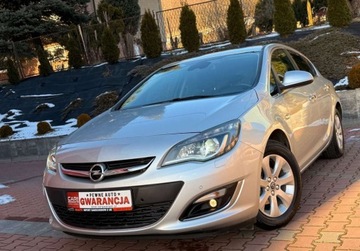 Opel Astra J GTC 1.4 Turbo ECOTEC 140KM 2014 Opel Astra COSMO 1.4T 140ps 6Biegow Xenon LED Tylko96TysPrzebiegu PelnySer, zdjęcie 1