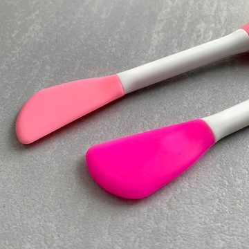 СИЛИКОНОВАЯ ЩЕТКА ДЛЯ МАСОК С ЩЕТКОЙ