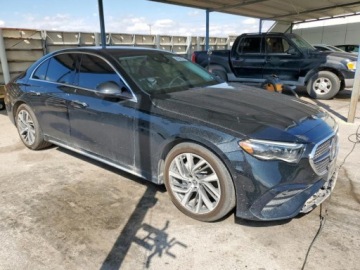 Mercedes Klasa E W214 2024 Mercedes-Benz Klasa E 350 4Matic 2024 2.0l 2.0 Benzyna 255KM, zdjęcie 4