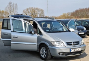 Opel Zafira A 1.6 16V 101KM 2004 Opel Zafira 1,6 Benzyna Klima 7-osob 1.6 Benzyna 100KM, zdjęcie 11