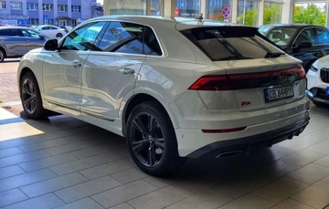 Audi Q8 SUV 3.0 45 TDI 231KM 2023 Audi Q8 Salon Polska Sline zawieszenie pneumatyczne , radary,marix 3.0