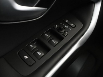 Volvo V40 II 2019 Volvo V40 R-line full LED klima auto navi grzane, zdjęcie 31