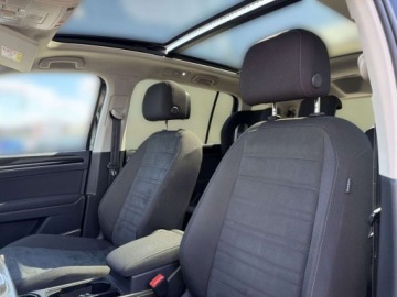 Volkswagen Touran III 1.5 TSI EVO 150KM 2023 Volkswagen Touran Highline Pakiet R-line Panorama 7 miejsc LED TOP Faktura, zdjęcie 11