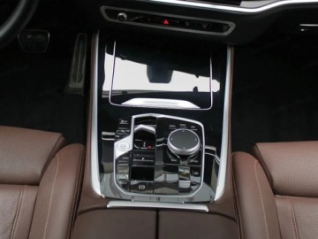 BMW X5 G05 SUV Facelifting 3.0 30d 298KM 2026 BMW X5 xDrive30d Sport Suv 3.0 (298KM) 2026, zdjęcie 10