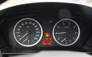 BMW Seria 5 E39 Touring 525 i 192KM 2004 BMW Seria 5 2.5 R6 Automat Skora Panorama Klimatronik Xenon PDC Sprowadzony, zdjęcie 15