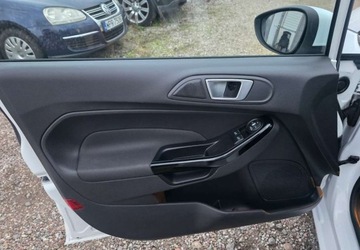 Ford Fiesta VII Hatchback 3d Facelifting 1.0 EcoBoost 100KM 2013 Ford Fiesta Ford Fiesta 1.0 EcoBoost Titanium Benzyna 101KM, zdjęcie 29