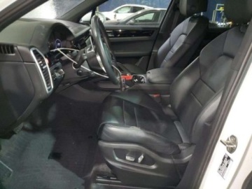 Porsche Cayenne III 2019 Porsche Cayenne Cayenne awd 3.0 Benzyna 335KM, zdjęcie 7
