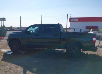 Toyota Tundra II 2021 Toyota Tundra 2021, 5.7L, 4x4, SR5, od ubezpieczalni 5.7 Benzyna 381KM, zdjęcie 7