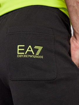 Emporio Armani EA7 spodnie dresowe rozm L