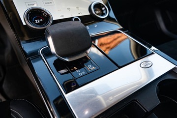 Land Rover Range Rover Velar SUV 2.0 204KM 2021 Od ręki - Land Rover Range Rover Velar 2.0 D200 mHEV Suv 204KM 2021, zdjęcie 21