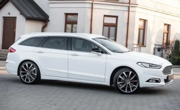 Ford Mondeo V Kombi 2.0 TDCi 180KM 2018 Ford Mondeo SW 2.0TDCI 180KM FullLedy Navi Camera Automat Alu 20 VAT 23, zdjęcie 2