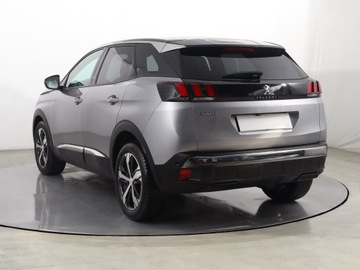 Peugeot 3008 II Crossover Facelifting  1.2 PureTech 130KM 2023 Peugeot 3008 1.2 PureTech, Salon Polska, zdjęcie 3