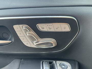 Mercedes Klasa V W447 Długi Facelifting 2.0 300d 237KM 2025 Mercedes Klasa V Exclusive 4Matic AMG Burmester, zdjęcie 10