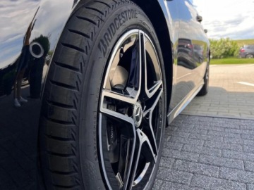 Mercedes Klasa A W177/V177 Hatchback Plug-In Facelifting 1.3 250e 218KM 2025 MERCEDES-BENZ A Klasa 250 e AMG Line 1.3 (218KM) 2025, zdjęcie 13