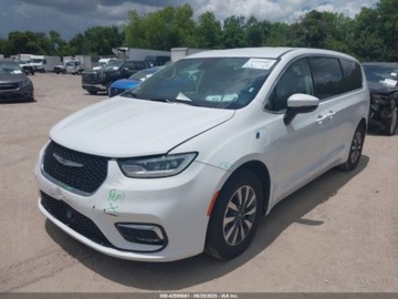 Chrysler Pacifica II 2023 Chrysler Pacifica Hybrid Touring L, 2023r., 3.6L 3.6 Hybryda Plug-in 260KM, zdjęcie 1