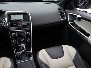 Volvo XC60 I SUV Facelifting 2.0 D4 DRIVE-E 190KM 2016 Volvo XC60 D4, Salon Polska, Serwis ASO, 187 KM, zdjęcie 7