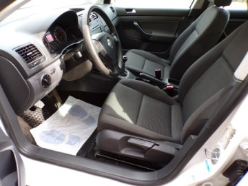 Volkswagen Golf V Hatchback 1.4 i 16V 75KM 2006 Volkswagen Golf 1,4 2006R, zdjęcie 27