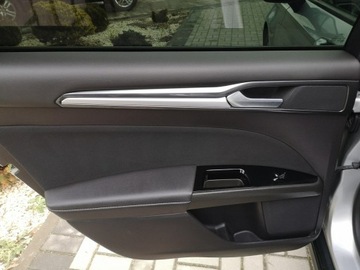 Ford Mondeo V Kombi 2.0 TDCi 150KM 2019 Ford Mondeo 2.0 TDCI 150KM # Klima # Parktronic #, zdjęcie 17