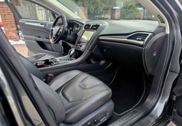 Ford Mondeo V Kombi 2.0 TDCi Bi-Turbo 210KM 2016 Ford Mondeo SW Ford Mondeo SW 2.0 TDCi Bi-Turbo PowerShift-Aut ST-Line 2.0, zdjęcie 24