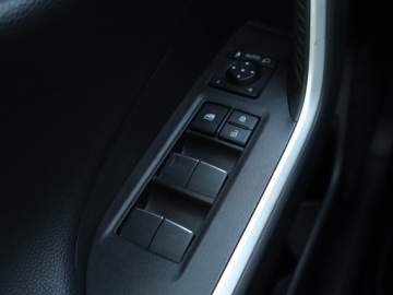 Toyota RAV4 V SUV Facelifting 2.5 Hybrid  Dynamic Force 218KM 2023 Toyota RAV 4 2.5 Hybrid, Salon Polska, zdjęcie 18