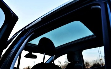 Peugeot 2008 I SUV Facelifting 1.2 PureTech 110KM 2016 Peugeot 2008 Automat, Panorama, Kamera cofania, Nowy rozrzad 1.2 Benzyna, zdjęcie 4