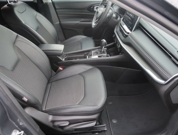 Jeep Compass II SUV Facelifting 1.3 GSE T4 150KM 2021 Jeep Compass 1.3 T-GDI, Salon Polska, Serwis ASO, zdjęcie 8