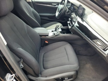 BMW Seria 5 G30-G31 Touring 520d 190KM 2019 BMW 520 2.0d, 190KM, Kamery, zdjęcie 20