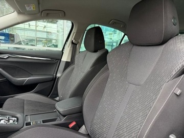 Skoda Octavia IV Liftback 1.5 TSI EVO 150KM 2021 Skoda Octavia STYLE 1.5 150KM DSG VirtualCockpit NiskiPrzebieg SalonPL Kam, zdjęcie 10