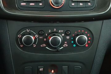 Dacia Logan II Sedan Facelifting 1.0 SCe 73KM 2018 Dacia Sandero 1.0 SCe, Klima, Tempomat, Parktronic, zdjęcie 9