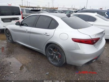 Alfa Romeo Giulia II Sedan 2.0 TBi 280KM 2017 Alfa Romeo Giulia 2017 r., 2,0L GIULIA TI AWD 2.0 Benzyna 280KM, zdjęcie 3