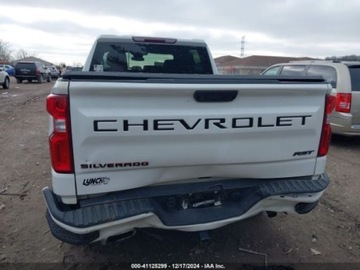 Chevrolet Silverado II 2023 Chevrolet Silverado 2023r., 4x4, 5.3L 5.3 Benzyna 355KM, zdjęcie 7