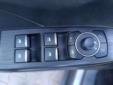 Ford Kuga III SUV 2,0 EcoBlue 120KM 2023 Ford Kuga 2.0 ecoBlue ST-Line X AWD Pakiet Winter 2.0 Diesel 120KM, zdjęcie 29