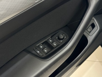 Volkswagen Passat B8 Variant Facelifting 2.0 TDI SCR 150KM 2022 Volkswagen Passat EVO Business / LED / 1właściciel, zdjęcie 18