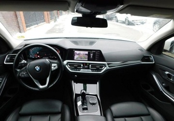 BMW Seria 3 G20-G21 2021 BMW Seria 3 2.0D z Gwarancja Line Shadow Model 2022r 2.0 Diesel 150KM, zdjęcie 4