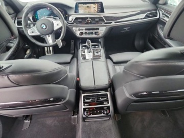 BMW Seria 7 G70 2022 BMW Seria 7 750xi 2022 4.4 Benzyna 523KM, zdjęcie 8