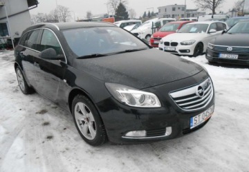 Opel Insignia I Sports Tourer 2.0 CDTI ecoFLEX Start/Stop 160KM 2011 Opel Insignia Opel Insignia I 2.0 DIESEL 160 KM 2.0 Diesel 160KM, zdjęcie 2