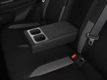 Nissan Qashqai II Crossover 1.6 DIG-T 163KM 2017 Nissan Qashqai klima auto grzane fotele czujniki, zdjęcie 33