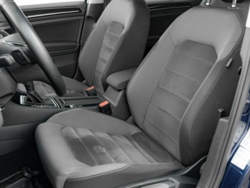 Volkswagen Golf VII Variant Facelifting 2.0 TDI 150KM 2019 Volkswagen Golf SK194RV#2.0 TDI HIGHLINE DSG, zdjęcie 13