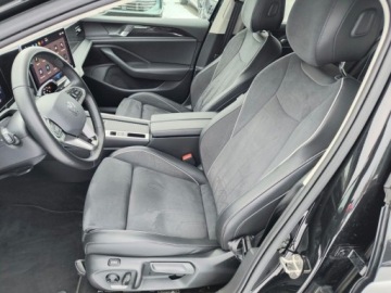 Volkswagen Passat B8 Variant Facelifting 1.5 TSI EVO 150KM 2025 Volkswagen Passat serwis ASO 1.5TSI 150KM bezwypadkow gwarancja pakiety ka, zdjęcie 10