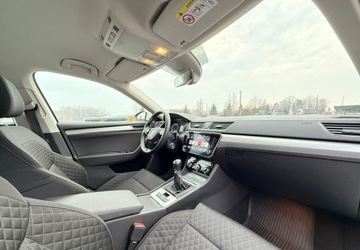 Skoda Superb III Kombi Facelifting 2.0 TDI SCR 150KM 2021 Skoda Superb Skoda Superb 2.0 TDI SCR Ambition 2.0 Diesel 150KM, zdjęcie 24