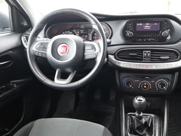 Fiat Tipo II Sedan 1.4 95KM 2017 Fiat Tipo 1.4 16V, Salon Polska, Serwis ASO, Klima, zdjęcie 6